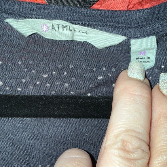 Athleta Blue and White Patterned Short Sleeve Tee - Picture 3 of 3